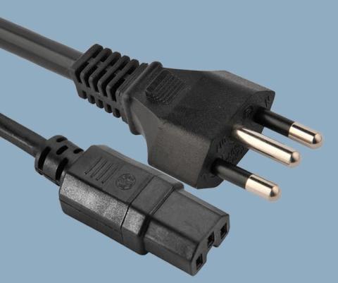 巴西 14136插头配IEC 60320 C15电源线