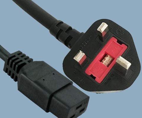英国BS1363插头配IEC 60320 C19电源线